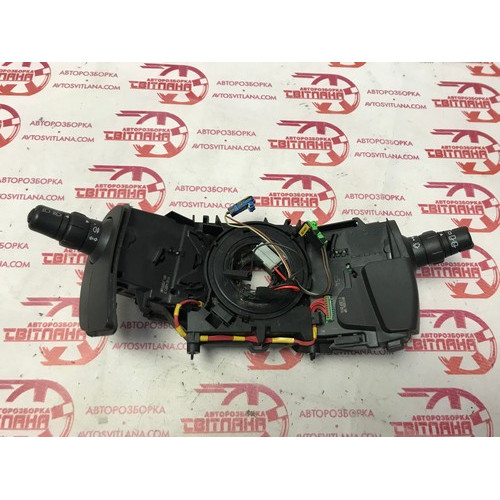 Підкермовий перемикач Renault Kangoo 2008-2016 8200906821